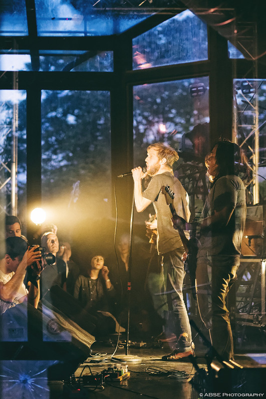 IMAGE: http://absephotography.com/wp-content/uploads/2014/05/La_Dispute_20140513-212209-5D3-7820-533x800.jpg