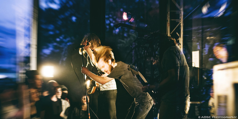 IMAGE: http://absephotography.com/wp-content/uploads/2014/05/La_Dispute_20140513-212537-5D3-7840-800x400.jpg