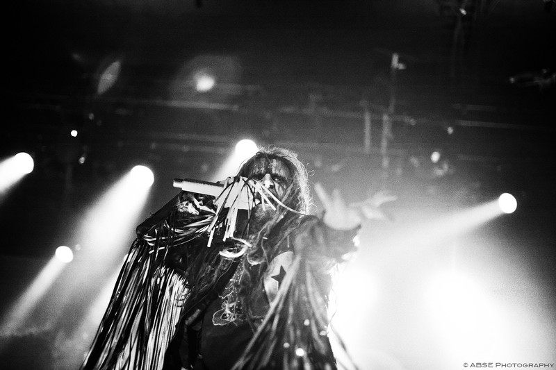 http://absephotography.com/wp-content/uploads/2014/06/Rob_Zombie_20140612-204056-5D1-9897-800x533.jpg