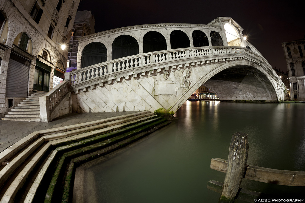 IMAGE: http://absephotography.com/wp-content/uploads/2014/07/Venice_20131117-210144-5D2-5964.jpg