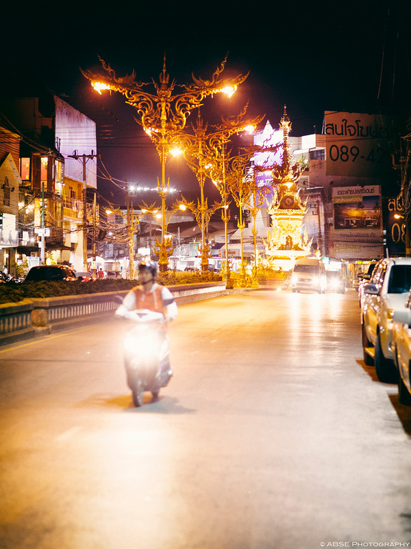http://absephotography.com/wp-content/uploads/2014/12/Chiang_Rai-20141119-182314-5D3-8294-600x800.jpg