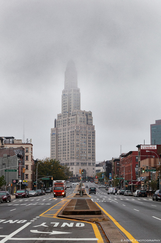 http://absephotography.com/wp-content/uploads/2015/01/NYC-20131006-075244-Canon-EOS-5D-Mark-II-IMG_9848-532x800.jpg