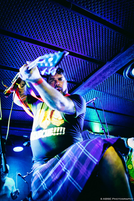 http://absephotography.com/wp-content/uploads/2015/05/The_Real_McKenzies_20150504-222452-5D2-1861-533x800.jpg